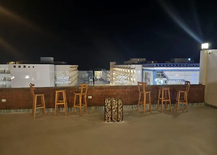 Hostel Hostify And Rooftop Hurgada